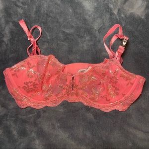 🌟NWT Gorgeous Victoria’s Secret Bra🌟